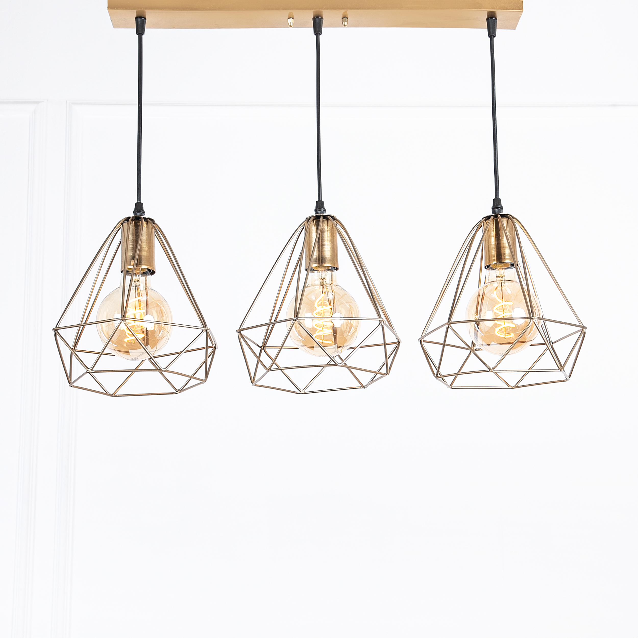 Diamond fit T 3 Lights Gold Pendant