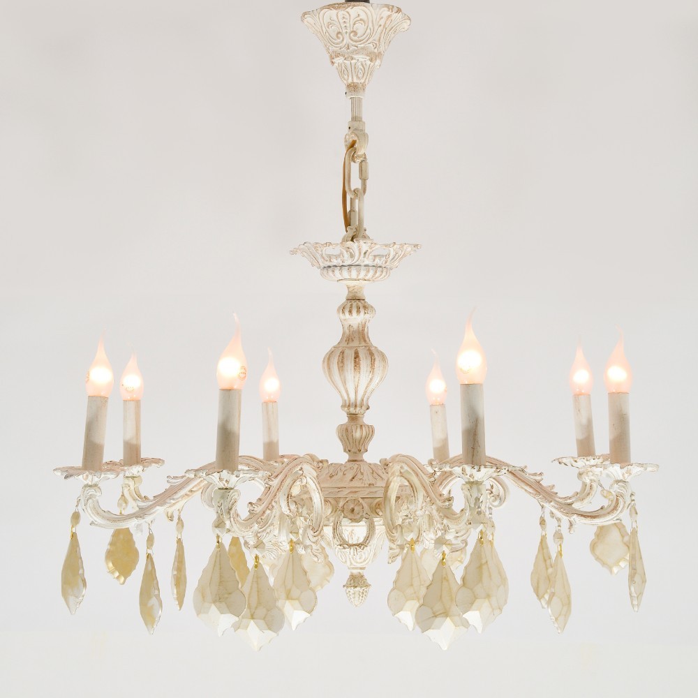 wavey  8 Lights Whitey Chandelier